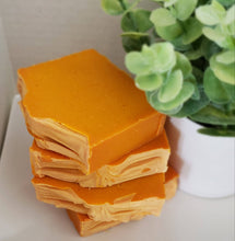 Load image into Gallery viewer, Carrot Puree and Seamoss Soap
